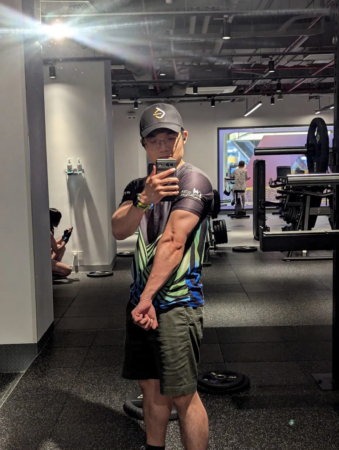 Dan trong buổi tập tạ